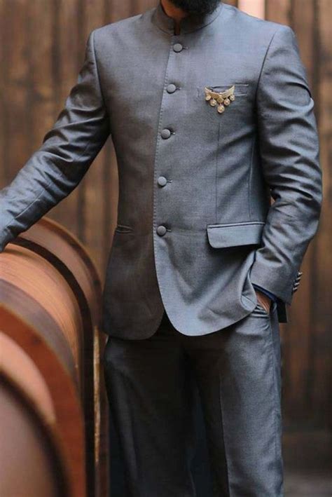 royal jodhpuri suit for wedding.